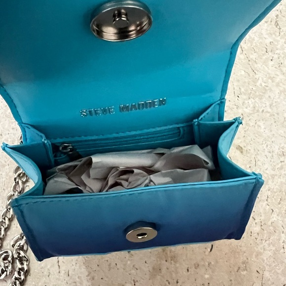 Steve Madden Bdoraa Turquoise Flap Top Handle Bag - Picture 6 of 7